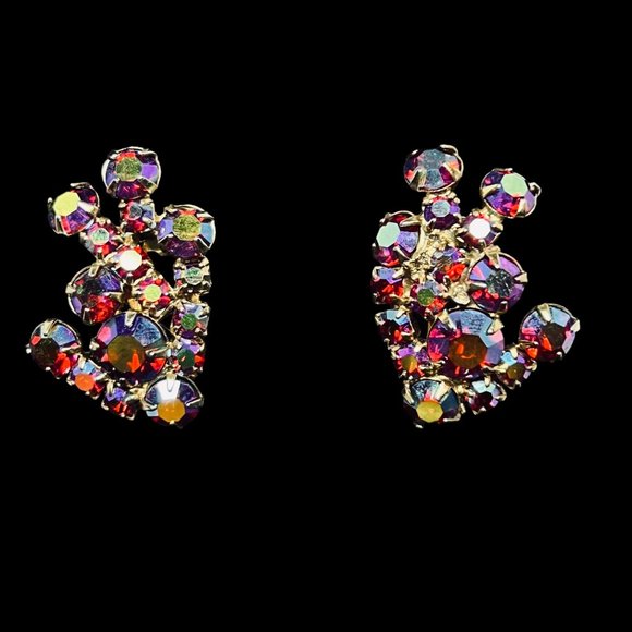 Gold Tone Aurora Borealis Rhinestone Abstract Brooch And Clip On Earrings (5132) - Picture 5 of 9